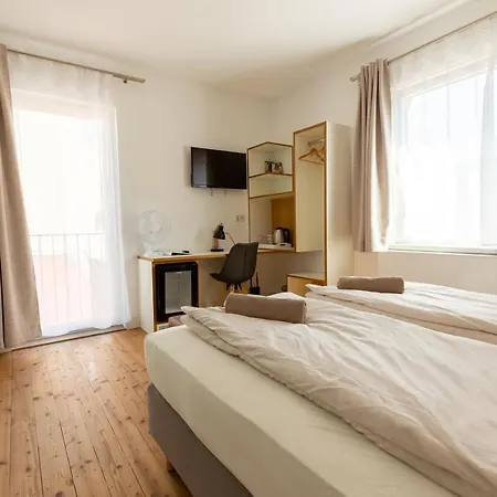 Mainviertelhof Apartmán *